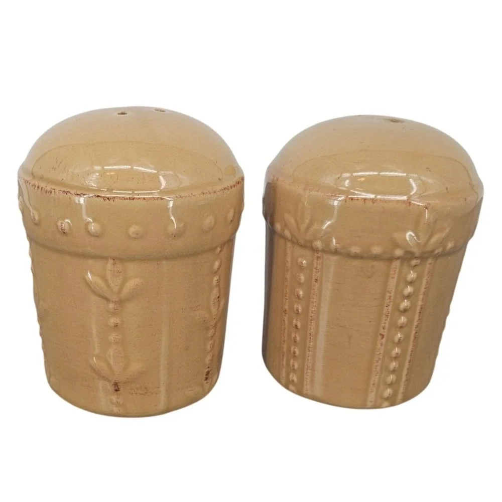 Signature‎ Ceramic Salt Pepper Shakers Rustic Farmhouse Kitchen Decor 2001 Olive